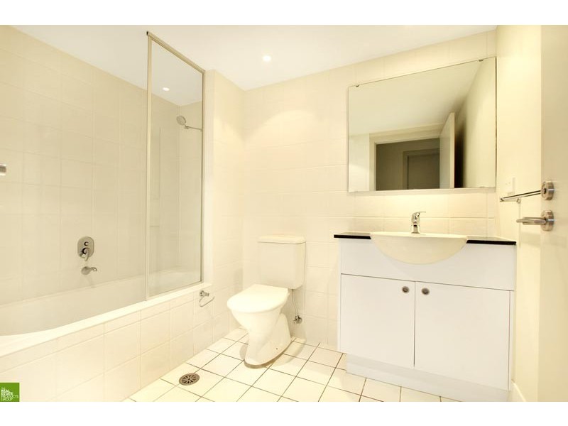 35/12 Bank Street, Wollongong NSW 2500