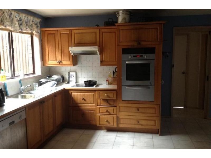 2 Ambleside Avenue, Mount Keira NSW 2500