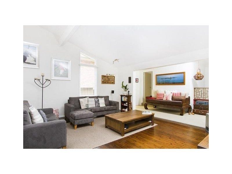 28 Hillcrest Street, Woonona NSW 2517