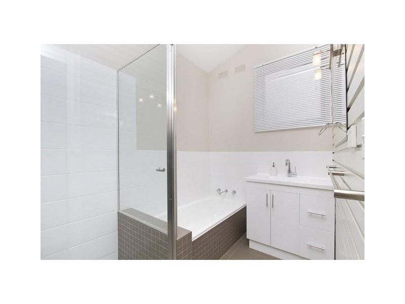 28 Hillcrest Street, Woonona NSW 2517