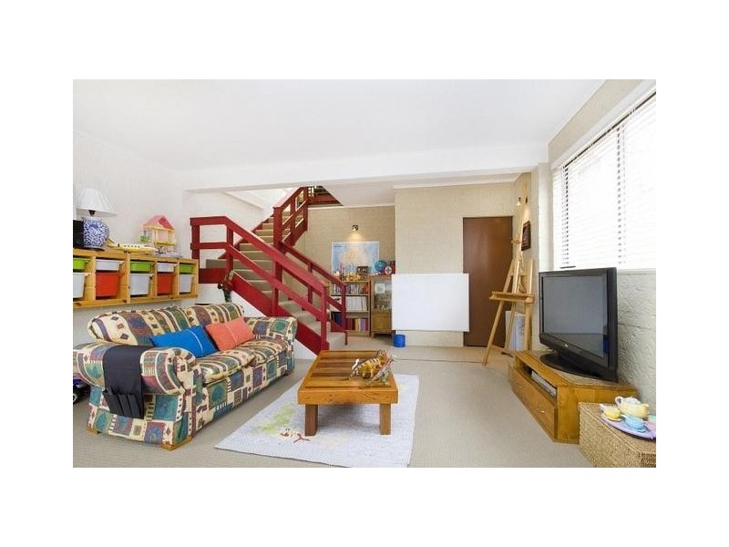 28 Hillcrest Street, Woonona NSW 2517