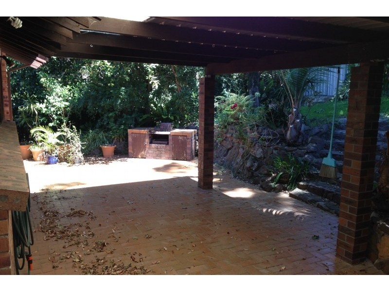 198 Jacaranda Avenue, Figtree NSW 2525