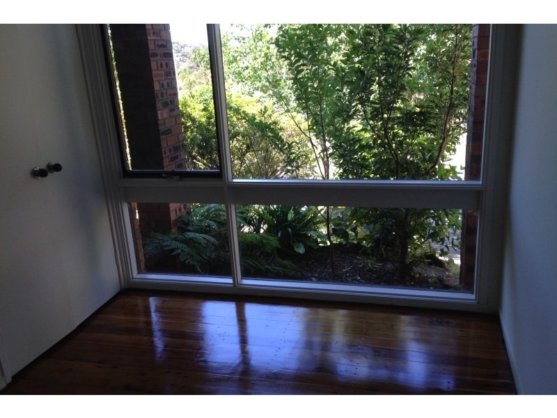 198 Jacaranda Avenue, Figtree NSW 2525