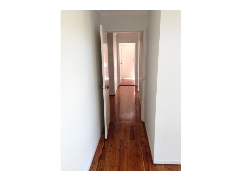 198 Jacaranda Avenue, Figtree NSW 2525