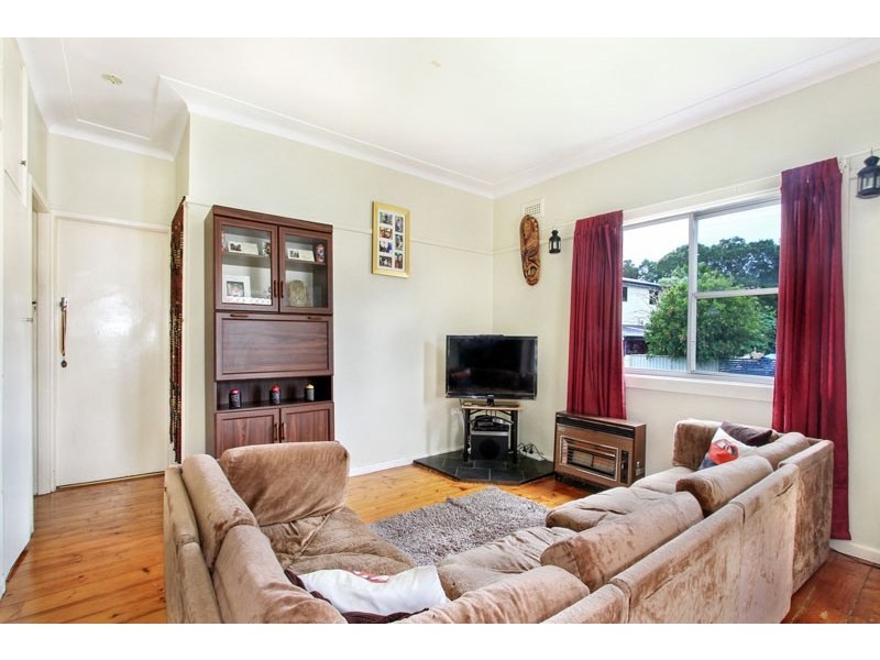 23 Carr Street, Towradgi NSW 2518