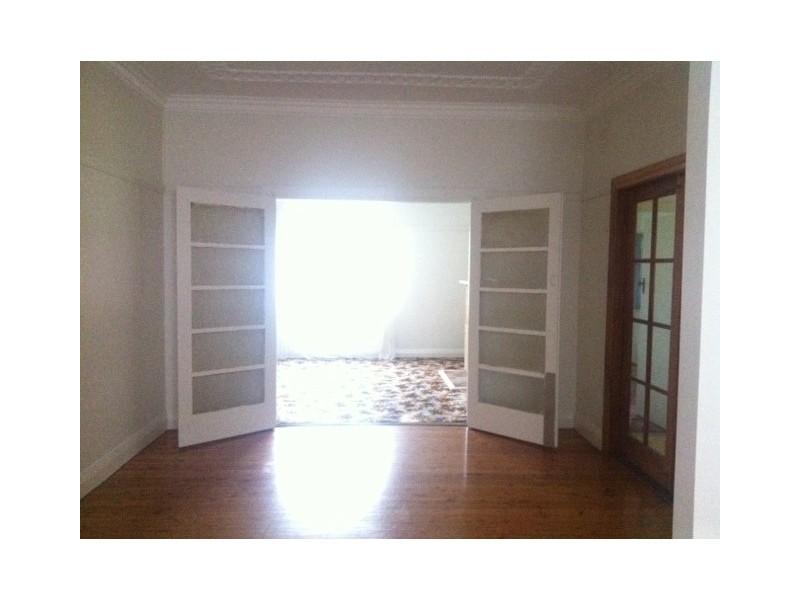 19 Murphys Avenue, Gwynneville NSW 2500