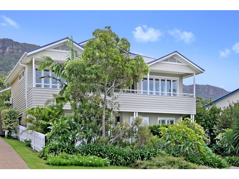 2  Maxwell Road, Austinmer NSW 2515