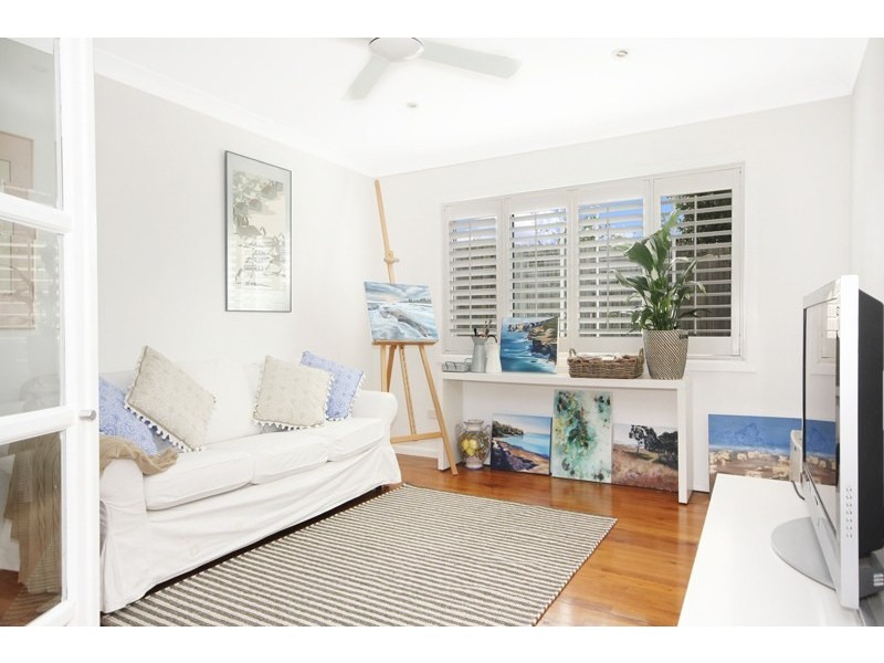 2  Maxwell Road, Austinmer NSW 2515