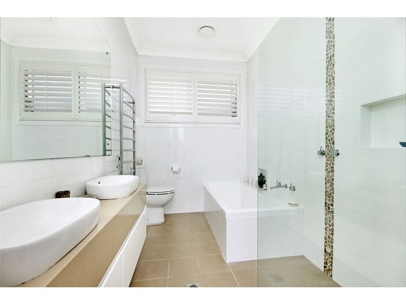 2  Maxwell Road, Austinmer NSW 2515
