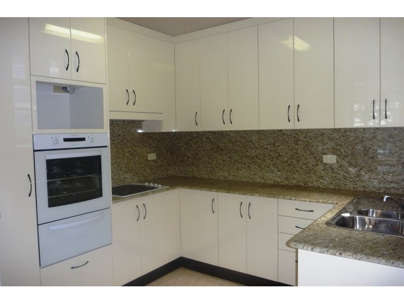 8/42-44 Cliff Road, Wollongong NSW 2500