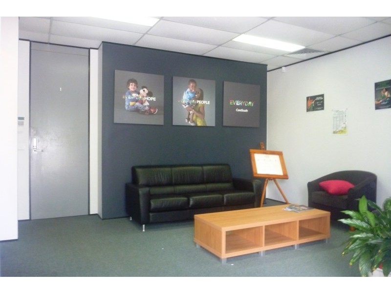 19 – 21 Ralph Black Drive, North Wollongong NSW 2500