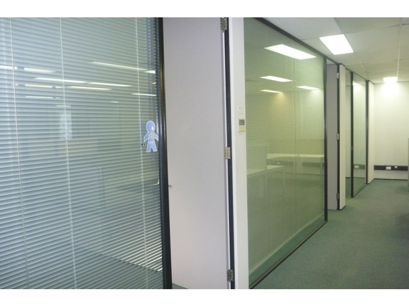 19 – 21 Ralph Black Drive, North Wollongong NSW 2500