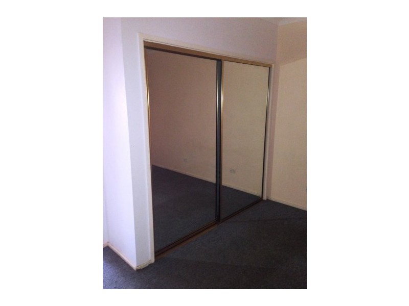 1/9 Mineral Road, Oak Flats NSW 2529