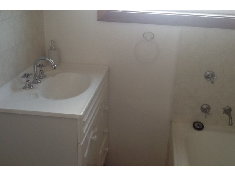 8/6 Parkside Avenue, Wollongong NSW 2500