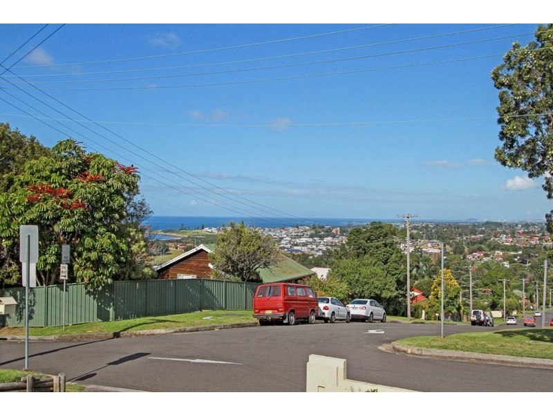 23A Seaview Terrace, Thirroul NSW 2515