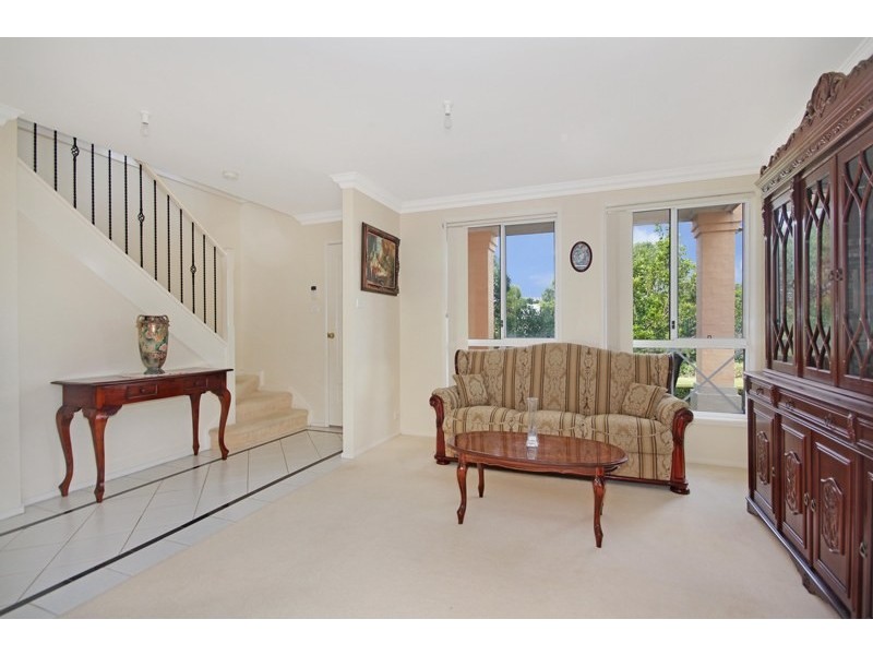 50 Southern Cross Boulevard, Shell Cove NSW 2529