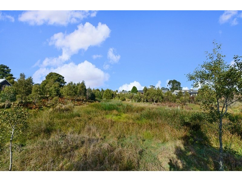 77 High Street, Robertson NSW 2577