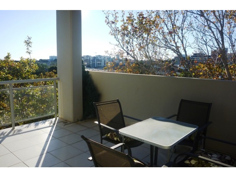 9/12 Loftus Street, Wollongong NSW 2500