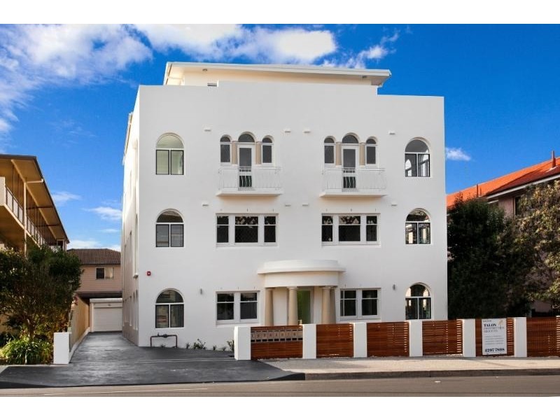 2/10 Crown Street, Wollongong NSW 2500