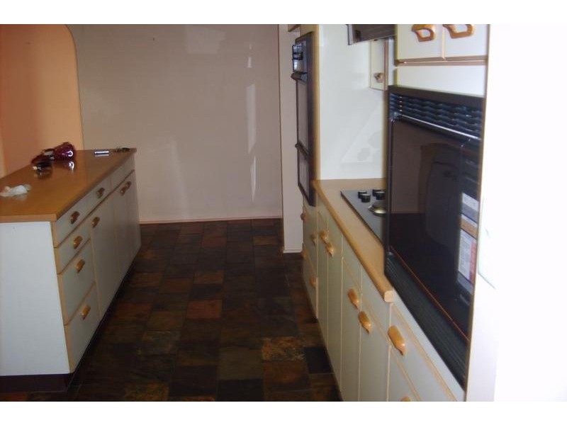 26 Sunray Crescent, Horsley NSW 2530