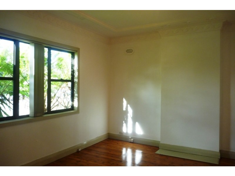 8 Porter Street, North Wollongong NSW 2500