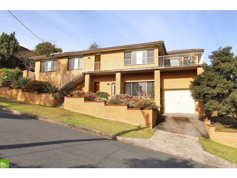 1 White Place, Figtree NSW 2525