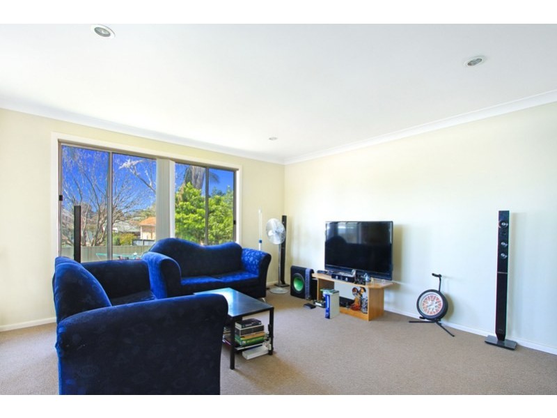 47 Phillip Crescent, Barrack Heights NSW 2528