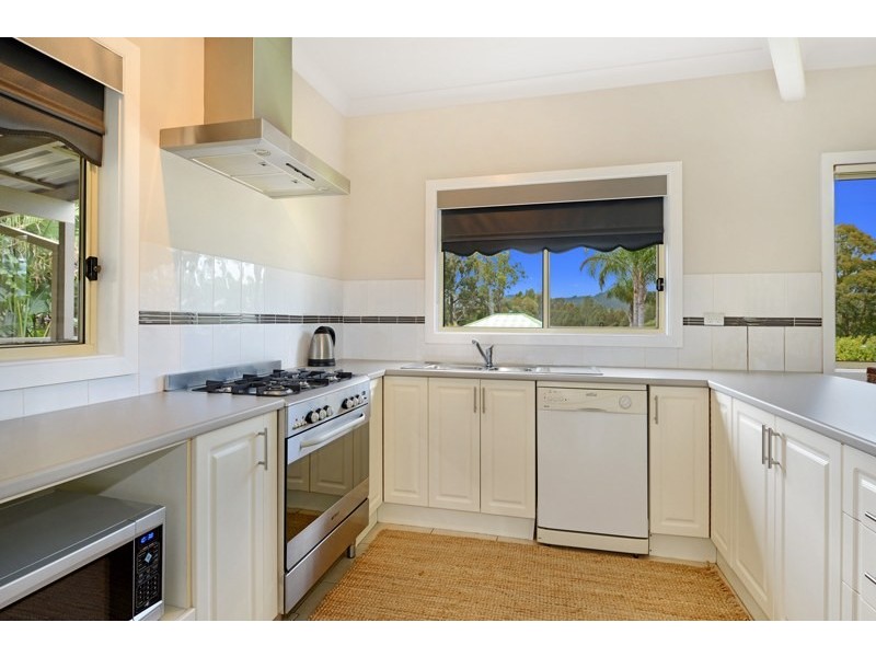 93 Bridge Street, Oak Flats NSW 2529