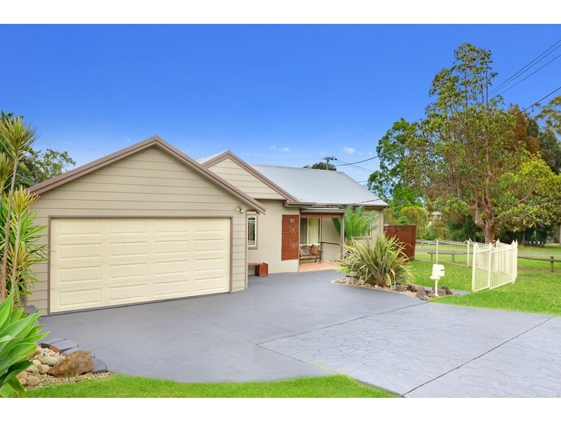 93 Bridge Street, Oak Flats NSW 2529