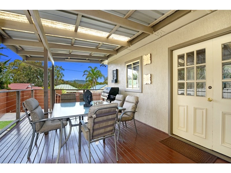 93 Bridge Street, Oak Flats NSW 2529