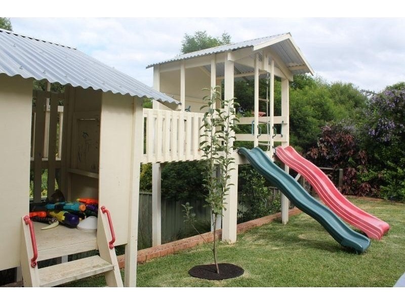 9 George Fuller Drive, Figtree NSW 2525