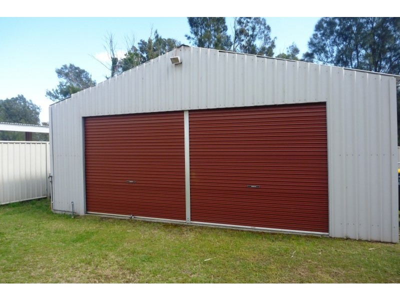 176 Lakeview Parade, Primbee NSW 2502