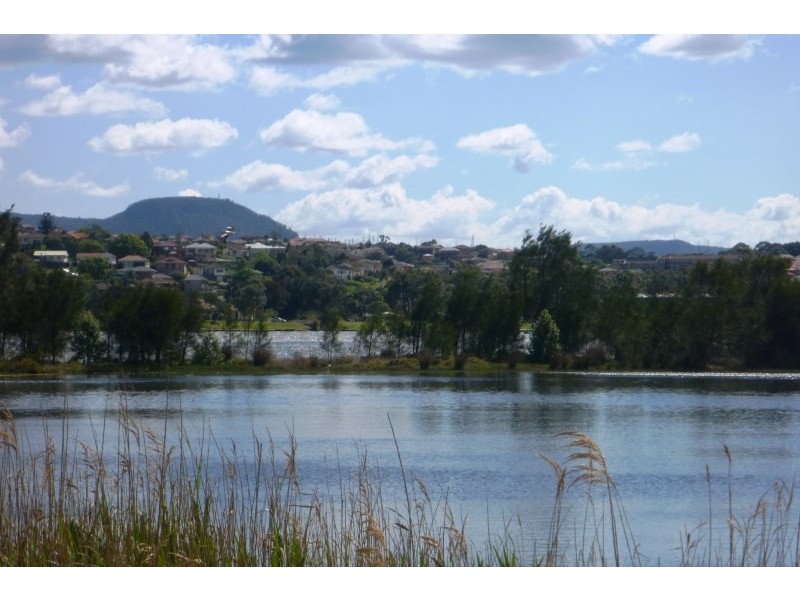 176 Lakeview Parade, Primbee NSW 2502