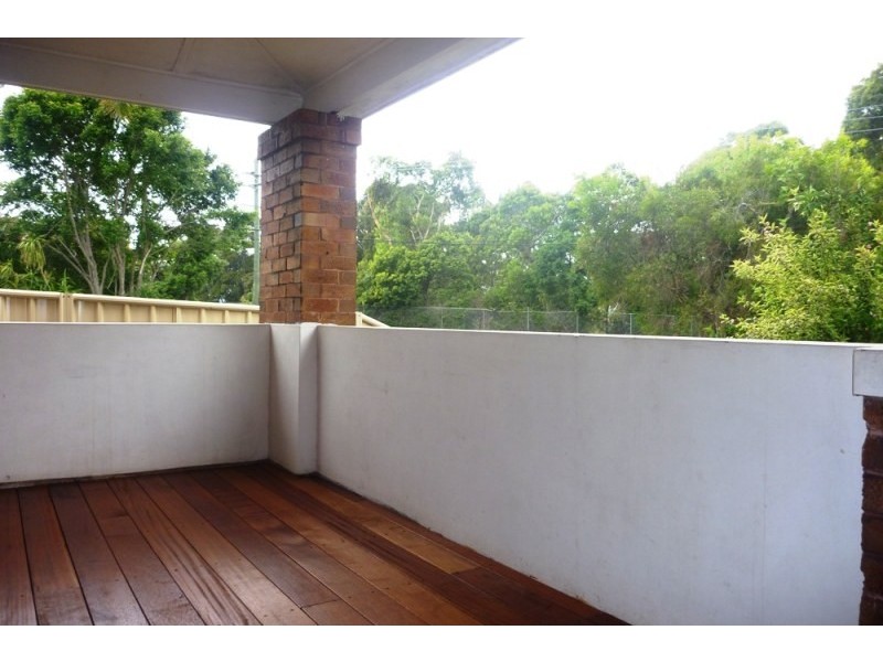 240 Gladstone Avenue, Mount Saint Thomas NSW 2500