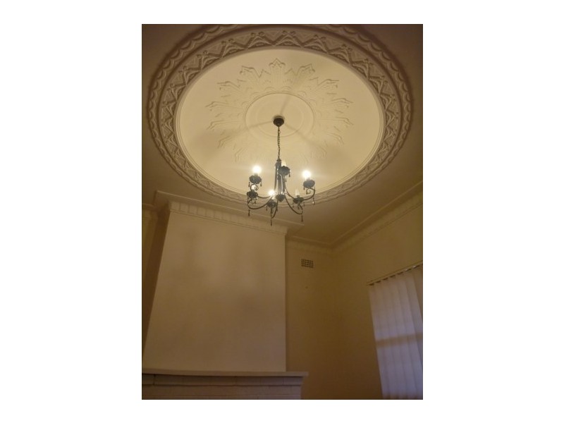 240 Gladstone Avenue, Mount Saint Thomas NSW 2500