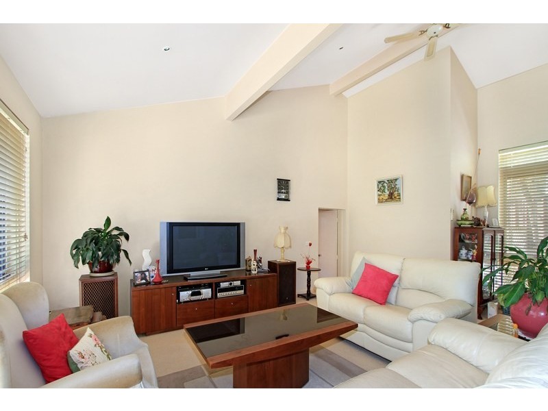 66 Koloona Avenue, Figtree NSW 2525