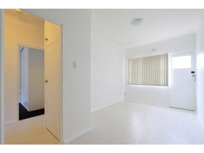 2/2 Park Street, Wollongong NSW 2500