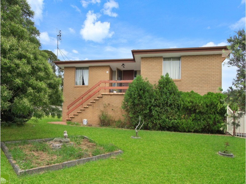 32 Walbon Crescent, Koonawarra NSW 2530