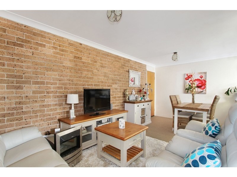 6/30 The Avenue, Corrimal NSW 2518