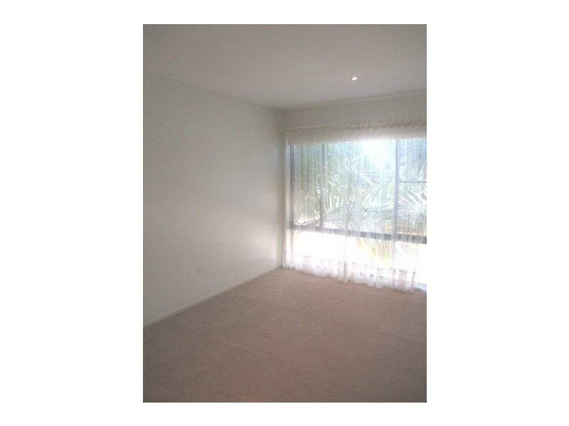 25C Tamarind Drive, Cordeaux Heights NSW 2526