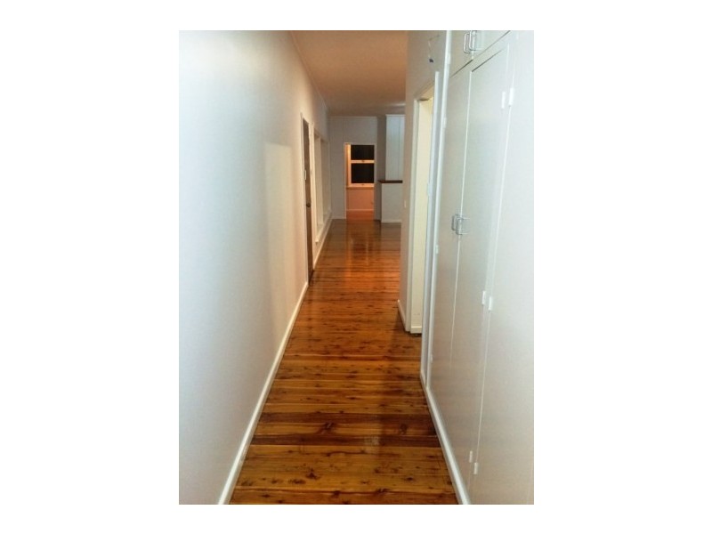 241 Farmborough Road, Farmborough Heights NSW 2526