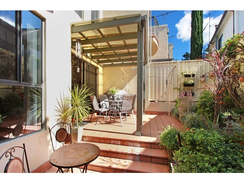 4/43-45 Chalmers Street, Balgownie NSW 2519