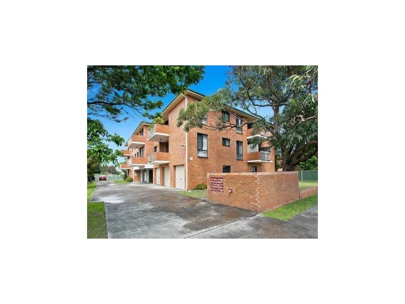 4/11 Murranar Road, Towradgi NSW 2518