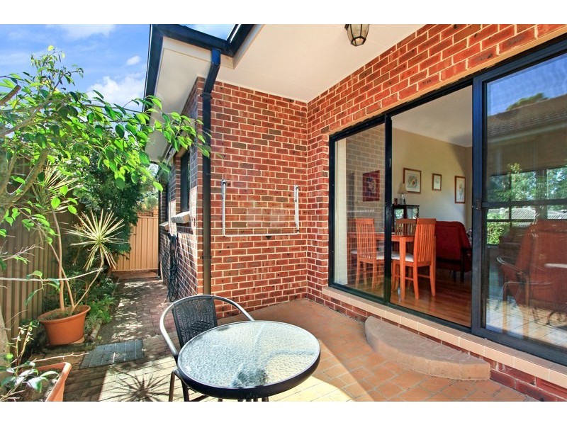 2/30 Poulter Street, Wollongong West NSW 2500