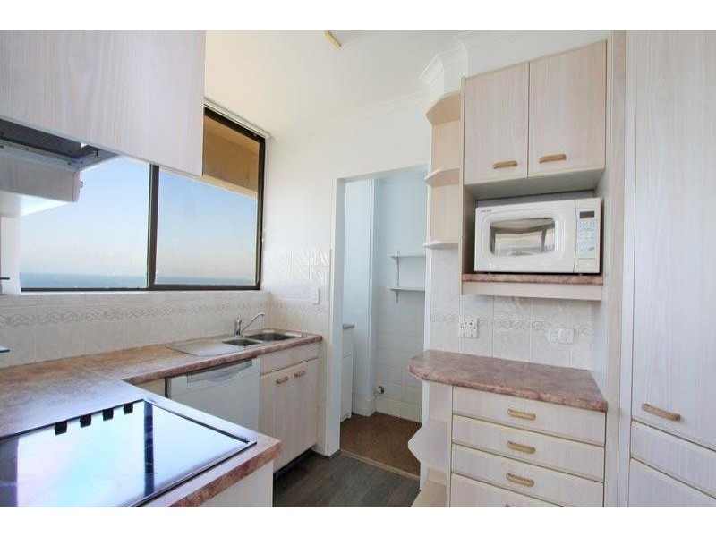 13/48 Cliff Road, Wollongong NSW 2500