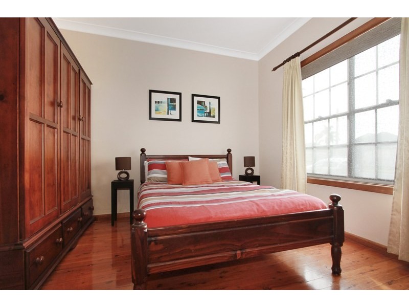 64 Storey Street, Fairy Meadow NSW 2519