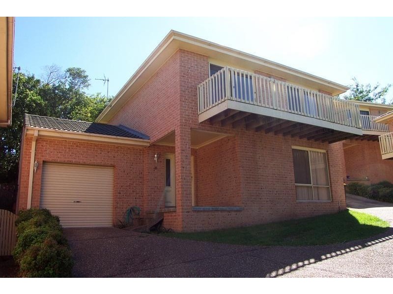 2/10 William Street, Figtree NSW 2525