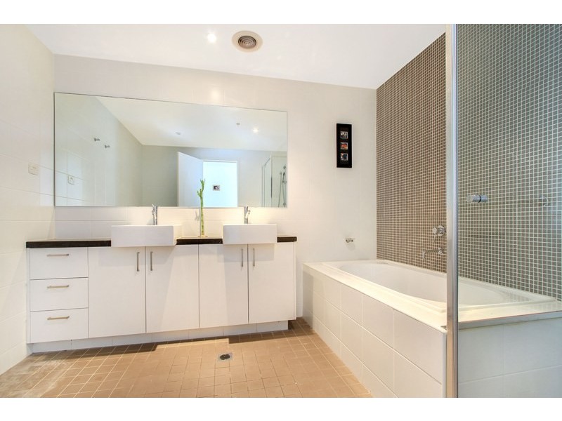 77/60 Harbour Street, Wollongong NSW 2500
