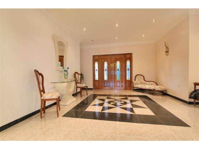 102 Staff Road, Cordeaux Heights NSW 2526