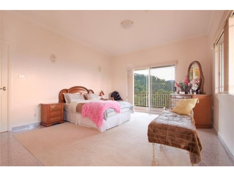 102 Staff Road, Cordeaux Heights NSW 2526